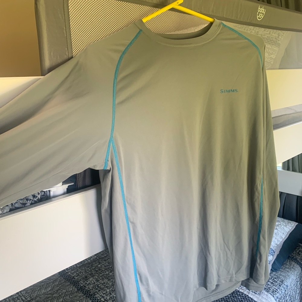 Simms Men's Gray Fishing Shirt